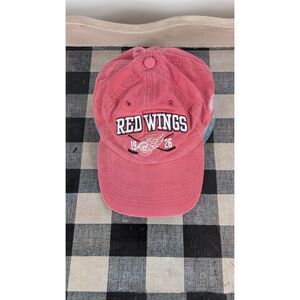 NHL Detroit Red Wings Hat Old Time Hockey One Size Fits All